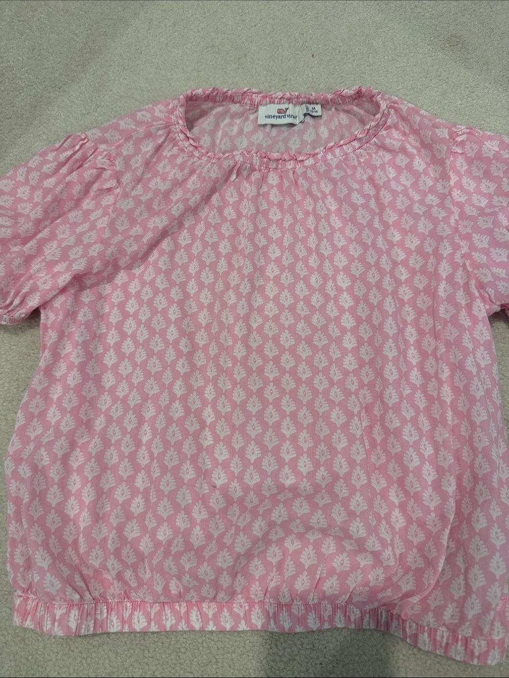Vineyard Vines Pink and White Print Short Sleeve Top